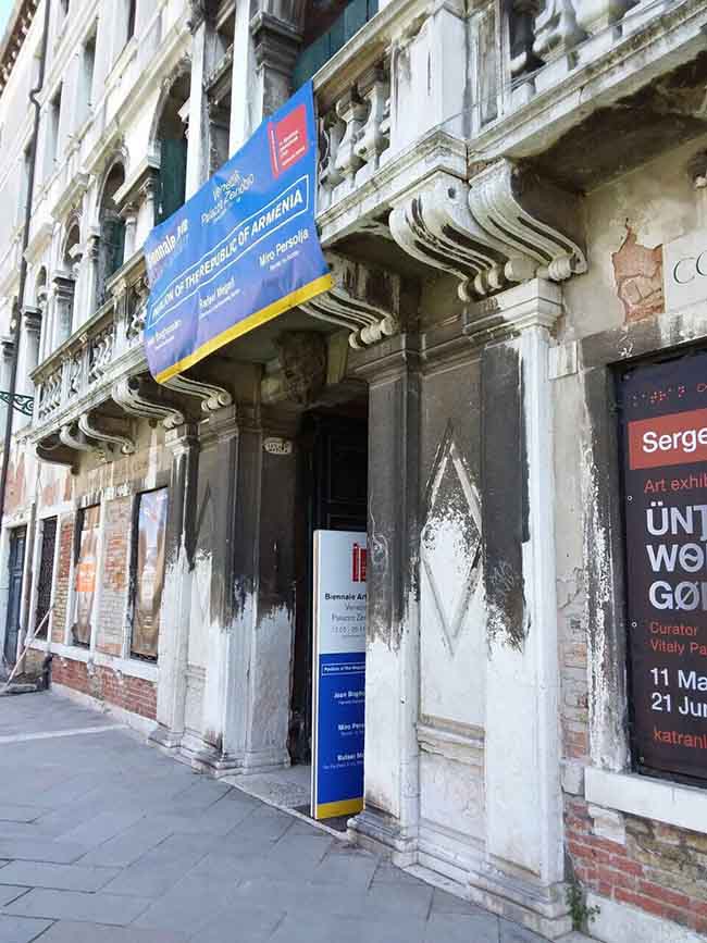 Sabrina Ravanelli alla Biennale di Venezia Sabrina Ravanelli alla Biennale di Venezia