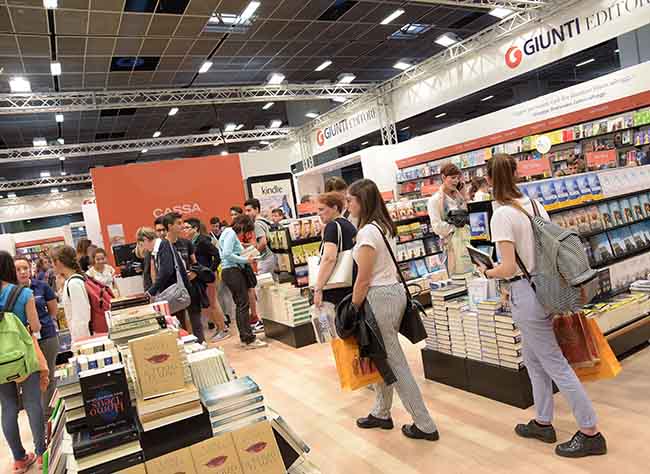 Salone del libro, Franceschini: no a competizione tra Torino e Milano Salone del libro, Franceschini: no a competizione tra Torino e Milano
