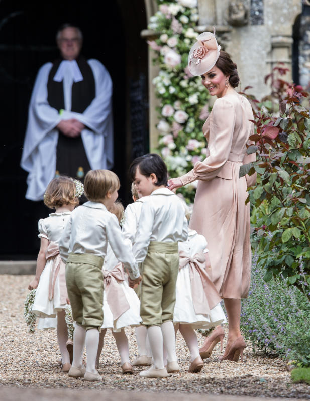 Pippa Middleton, il lato B più famoso del mondo, si è sposata. TUTTE LE FOTO