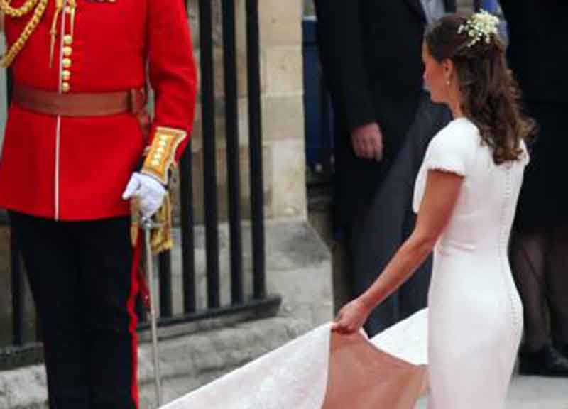 Pippa Middleton, il lato B più famoso del mondo, si è sposata. TUTTE LE FOTO