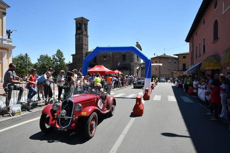 L’ Alfa Romeo 6C 1750 Gran Sport del 1931, vince la Mille Miglia 2017 L’ Alfa Romeo 6C 1750 Gran Sport del 1931, vince la Mille Miglia 2017
