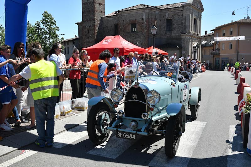 L’ Alfa Romeo 6C 1750 Gran Sport del 1931, vince la Mille Miglia 2017 L’ Alfa Romeo 6C 1750 Gran Sport del 1931, vince la Mille Miglia 2017
