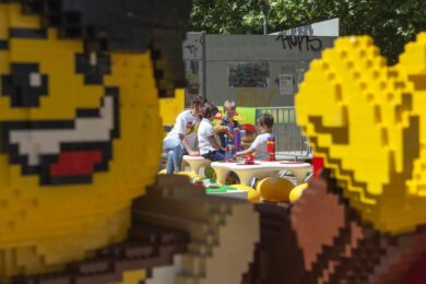 M4, per la prima volta 1500 cittadini scendono le scale della stazione Susa