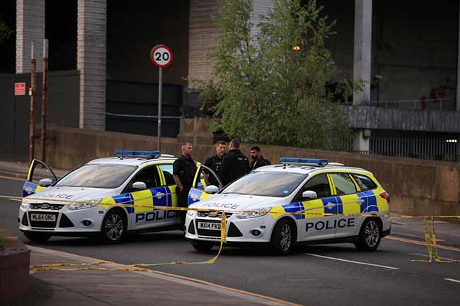 Manchester, attentato al concerto di Ariana Grande. Tre arresti: la dinamica Manchester, attentato al concerto di Ariana Grande. Tre arresti: la dinamica