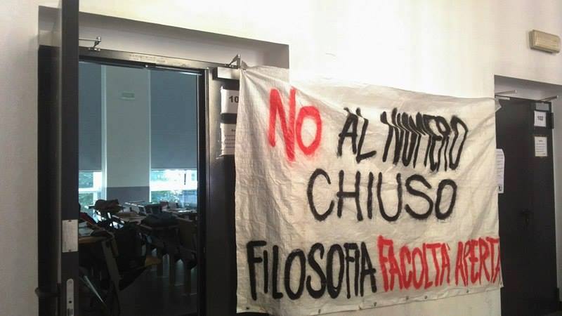 Universita’: Milano, passa numero chiuso in Statale. Proteste degli studenti Universita’: Milano, passa numero chiuso in Statale. Proteste degli studenti