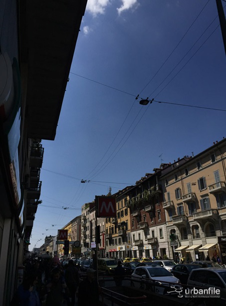 Milano, Buenos Aires: il cielo sopra il corso (e le luci messe a caso…)