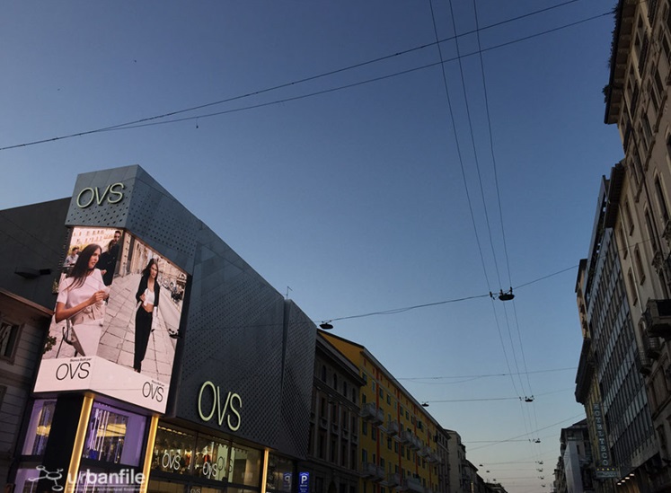 Milano, Buenos Aires: il cielo sopra il corso (e le luci messe a caso…)