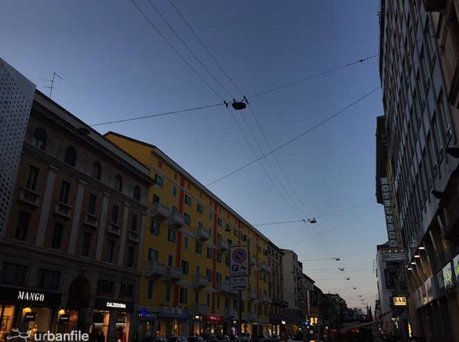 Milano, Buenos Aires: il cielo sopra il corso (e le luci messe a caso…)