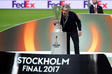 Europa League, trionfa il Manchester United. Mourinho fa il tripletino