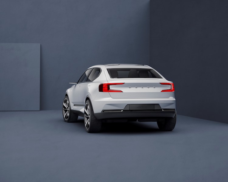 Volvo, presenta una nuova gamma di automobili compatte della serie 40 Volvo, presenta una nuova gamma di automobili compatte della serie 40