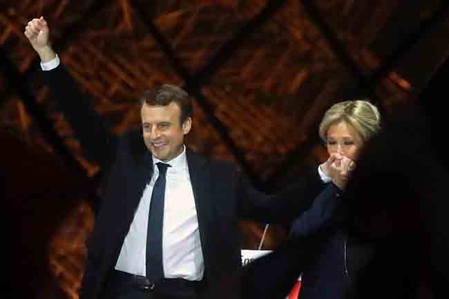 Elezioni francesi, Macron vola nei sondaggi. Giú Le Pen Elezioni francesi, Macron vola nei sondaggi. Giú Le Pen