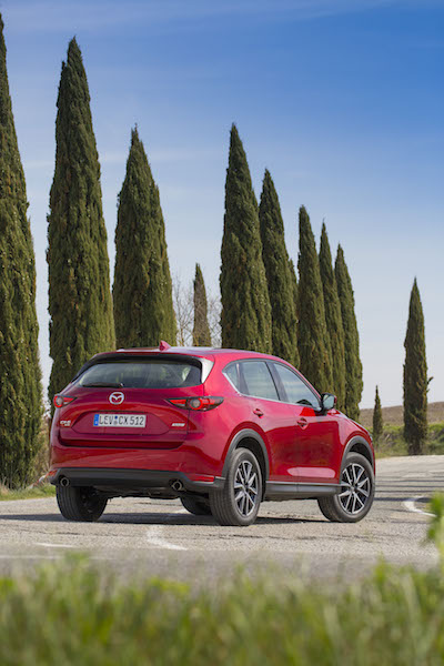 Mazda CX5: una nuova generazione completamente rinnovata Mazda CX5: una nuova generazione completamente rinnovata