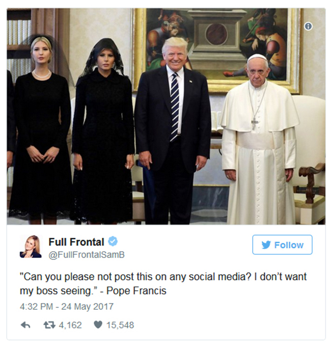 Donald Trump incontra papa Francesco. Ed è boom di meme e ironie sul web. FOTO