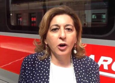 Trenitalia: supertreno veloce da 900 posti e pass per viaggi senza limiti