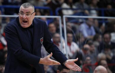 L’Olimpia Milano cade in casa con Trento. Repesa: “Troppi errori”