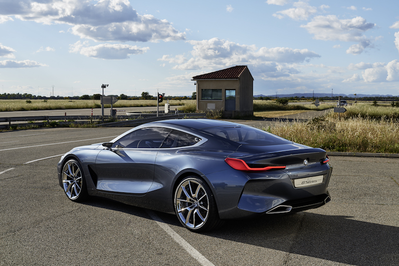 BMW serie 8 Concept, il futuro passa dalLago di Como