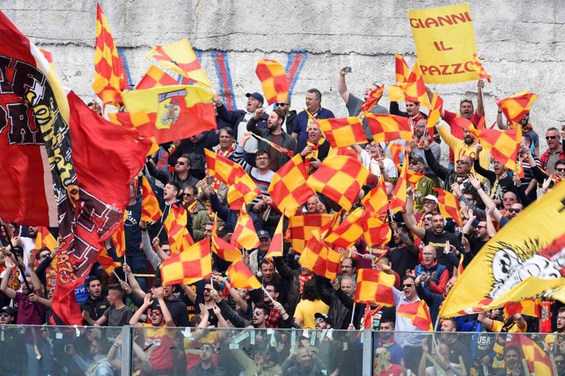 Riciclaggio: arrestato presidente Catanzaro calcio Riciclaggio: arrestato presidente Catanzaro calcio