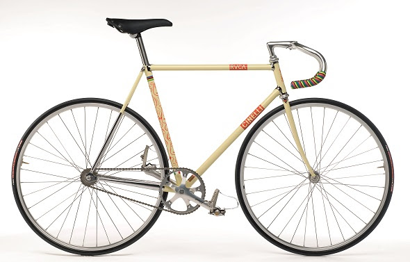 Milano e la bicicletta: Campari racconta una storia di passione Milano e la bicicletta: Campari racconta una storia di passione
