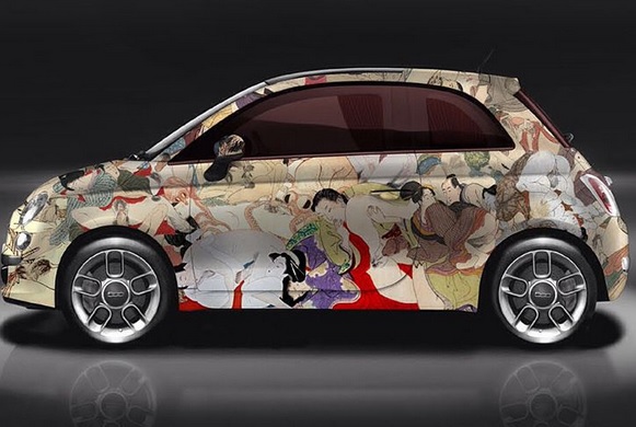 Fiat 500 Kar_masutra, Lapo Elkann provoca: il Kamasutra decora la carrozzeria