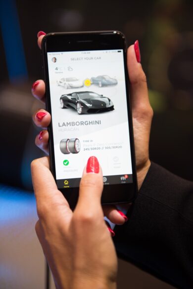 Autopromotec: Pirelli presenta tutte le novità firmate P Lunga