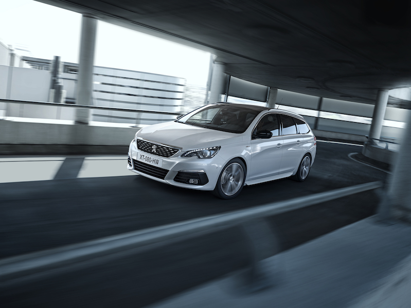 Nuova Peugeot 308, intuitiva e moderna Nuova Peugeot 308, intuitiva e moderna