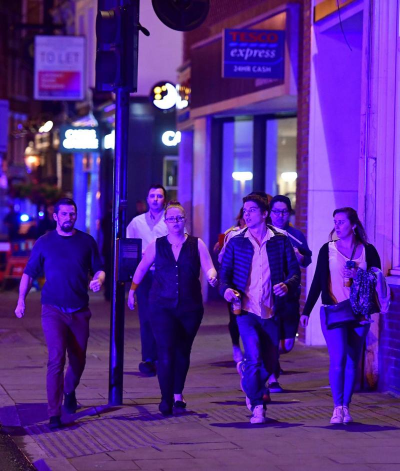 Attacco a Londra, i morti sono 7. May: “Ora basta” Attacco a Londra, i morti sono 7. May: “Ora basta”