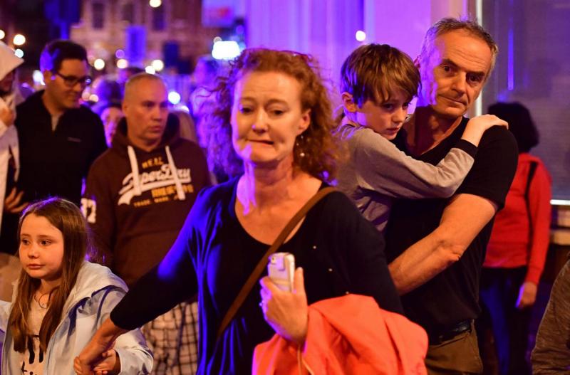 Attacco a Londra, i morti sono 7. May: “Ora basta” Attacco a Londra, i morti sono 7. May: “Ora basta”