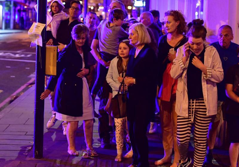 Attacco a Londra, i morti sono 7. May: “Ora basta” Attacco a Londra, i morti sono 7. May: “Ora basta”