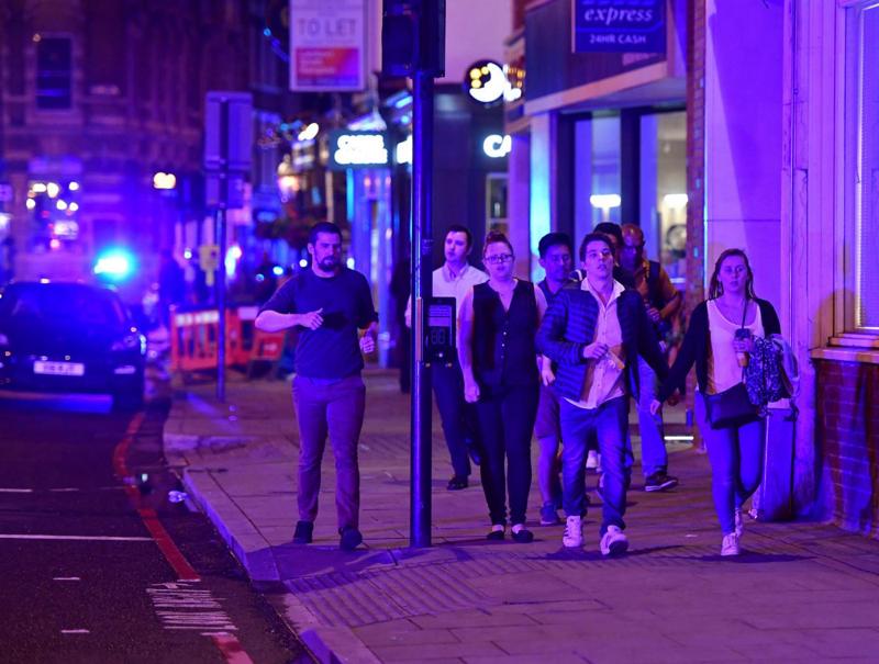 Attacco a Londra, i morti sono 7. May: “Ora basta” Attacco a Londra, i morti sono 7. May: “Ora basta”