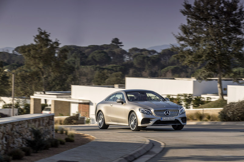 Mercedes Classe E Coupé, design e tecnologia matrimonio perfetto