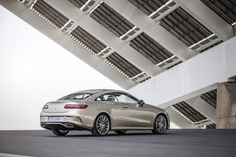 Mercedes Classe E Coupé, design e tecnologia matrimonio perfetto