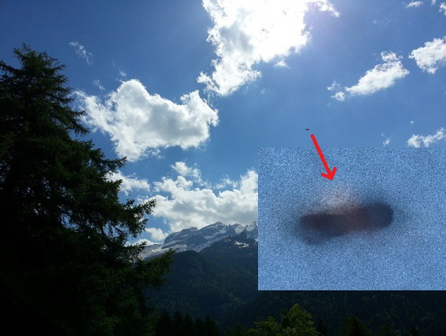 Astronavi aliene in rotta verso la Terra. INVASIONE ALIENA: LE FOTO Astronavi aliene in rotta verso la Terra. INVASIONE ALIENA: LE FOTO