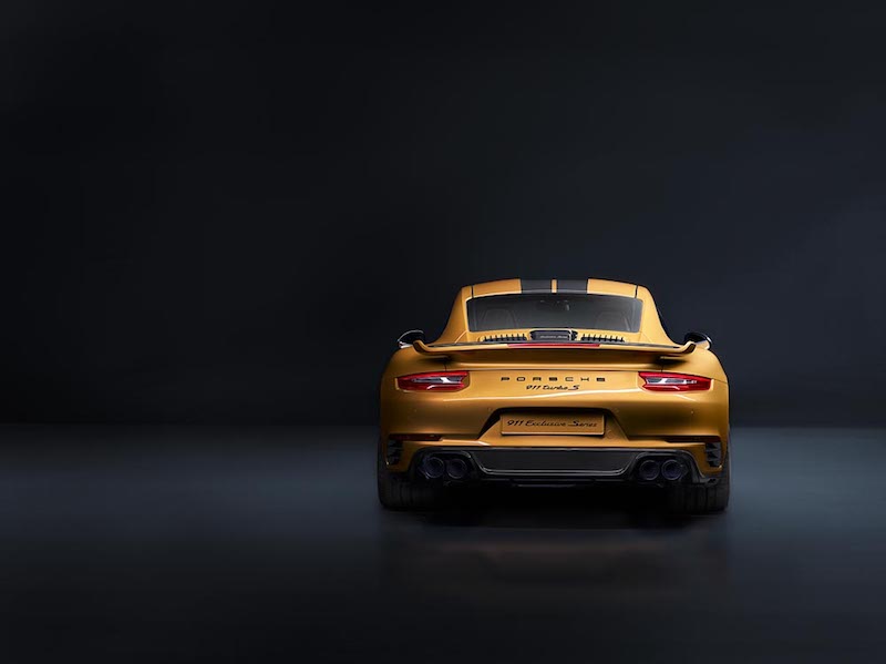 Porsche 911 Turbo S Exclusive Series: 267.868 Euro per essere esclusivi Porsche 911 Turbo S Exclusive Series: 267.868 Euro per essere esclusivi
