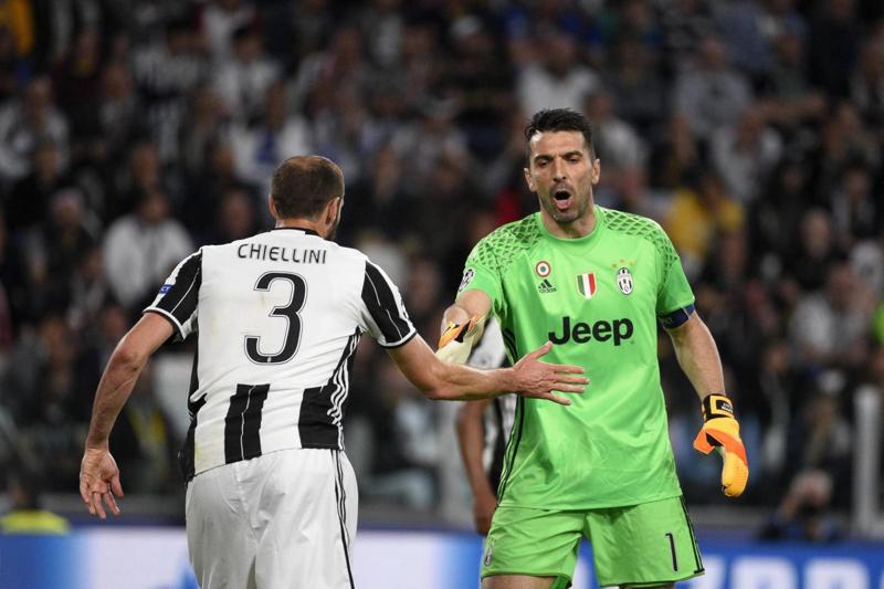 Juventus, Buffon: “Se vinco la Champions fra un anno magari non smetto” Juventus, Buffon: “Se vinco la Champions fra un anno magari non smetto”