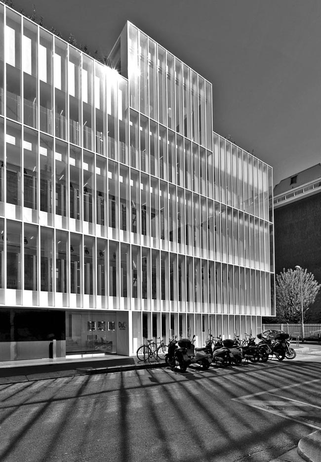 Architettura Italiana. Dal Postmoderno ad oggi, libro di Valerio Paolo Mosco Architettura Italiana. Dal Postmoderno ad oggi, libro di Valerio Paolo Mosco