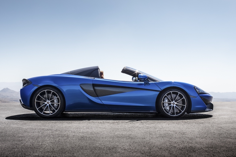 Mc Laren 570S Spider: la supercar che si guida come una city car Mc Laren 570S Spider: la supercar che si guida come una city car