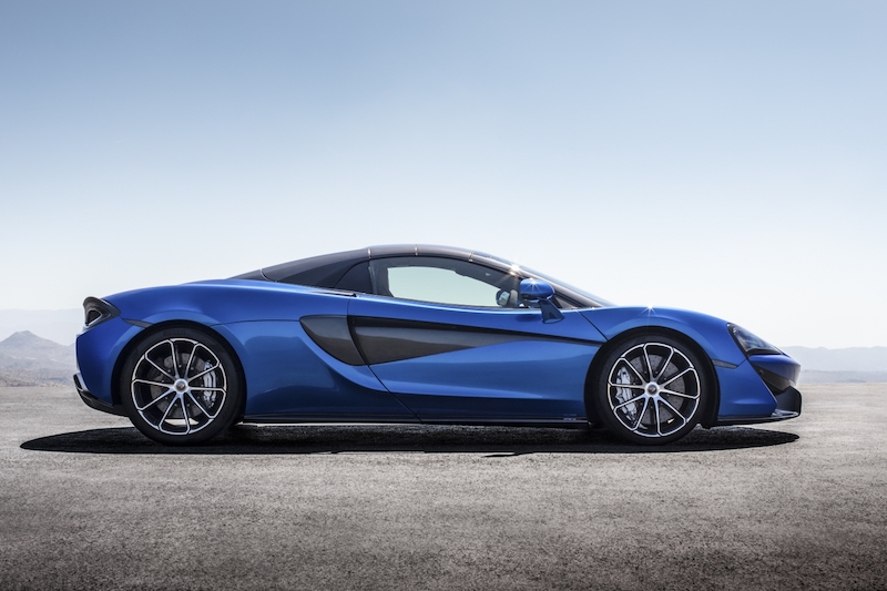 Mc Laren 570S Spider: la supercar che si guida come una city car Mc Laren 570S Spider: la supercar che si guida come una city car