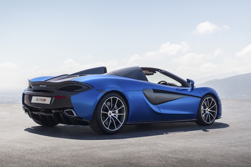 Mc Laren 570S Spider: la supercar che si guida come una city car Mc Laren 570S Spider: la supercar che si guida come una city car