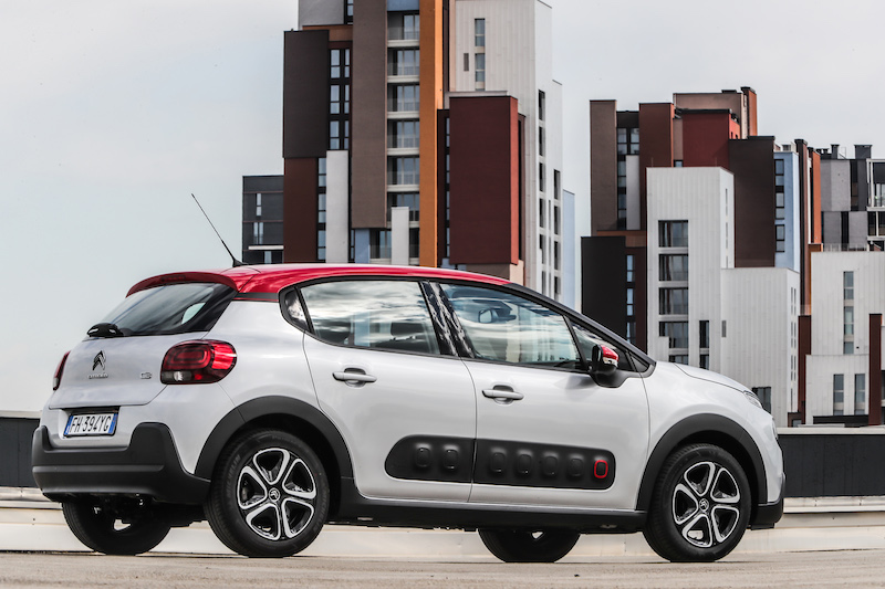 Groupe PSA Peugeot Citroen DS: sempre più sicurezza con la Top Rear Vision