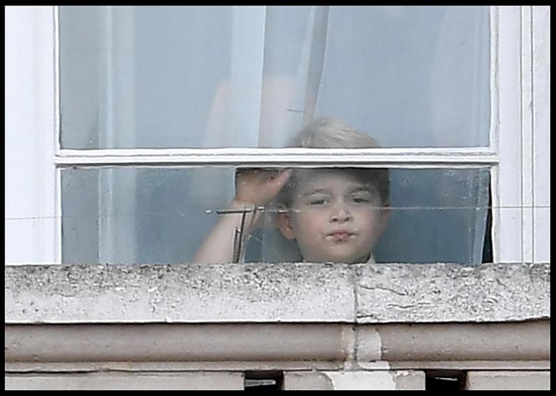 Kate Middleton e i principini George e Charlotte: ecco le foto privatissime Kate Middleton e i principini George e Charlotte: ecco le foto privatissime