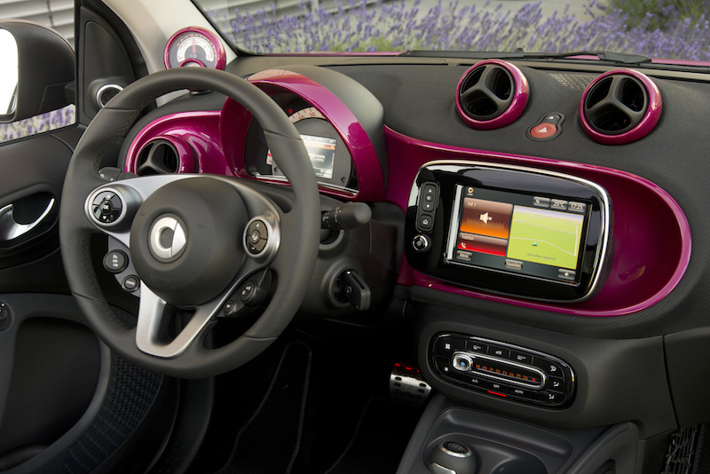 Nuova smart fortwo cabrio electric drive, e viaggi nel silenzio Nuova smart fortwo cabrio electric drive, e viaggi nel silenzio