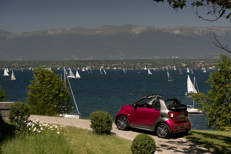 Nuova smart fortwo cabrio electric drive, e viaggi nel silenzio Nuova smart fortwo cabrio electric drive, e viaggi nel silenzio