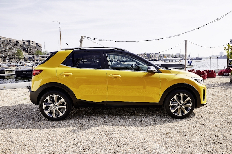 Debutta Stonic il suv compatto di Kia Debutta Stonic il suv compatto di Kia
