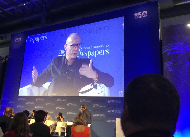 Editoria, sussurri e grida: e l’Ingegnere vendette Repubblica a Elkann