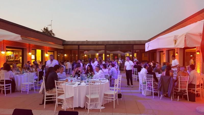 Golf e beneficenza: show a Piacenza: Da Rudy Zerbi a Vissani, ecco tutti i vip Golf e beneficenza: show a Piacenza: Da Rudy Zerbi a Vissani, ecco tutti i vip