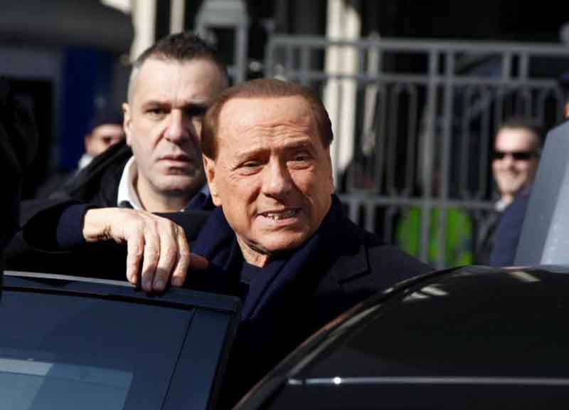 Elezioni, l’esultanza di Berlusconi: “Uniti e moderati strada per il futuro” Elezioni, l’esultanza di Berlusconi: “Uniti e moderati strada per il futuro”
