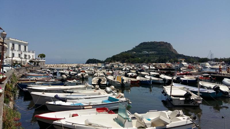 Malazè alla riscoperta dei Campi Flegrei Malazè alla riscoperta dei Campi Flegrei