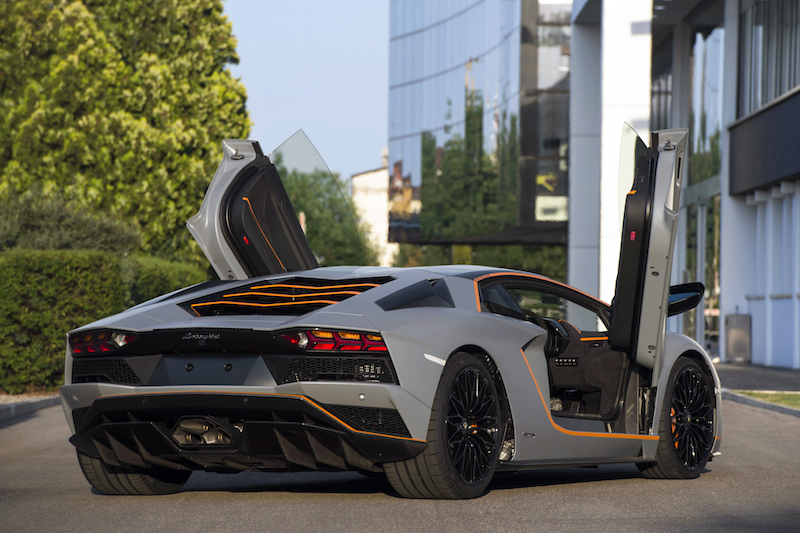 Lamborghini Centenario debutta al Goodwood Festival of Speed Lamborghini Centenario debutta al Goodwood Festival of Speed