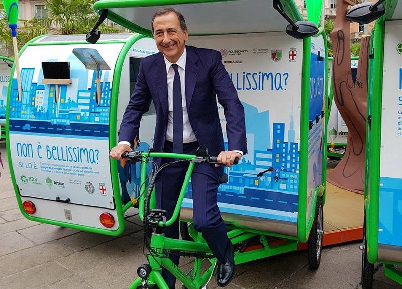 Amsa, ecco T-Riciclo: mezzo di spazzamento ecologico su tre ruote Amsa, ecco T-Riciclo: mezzo di spazzamento ecologico su tre ruote