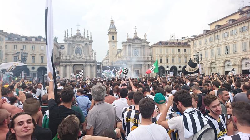 Piazza San Carlo, parla un ferito: “Quella sera ho creduto di morire” – FOTO